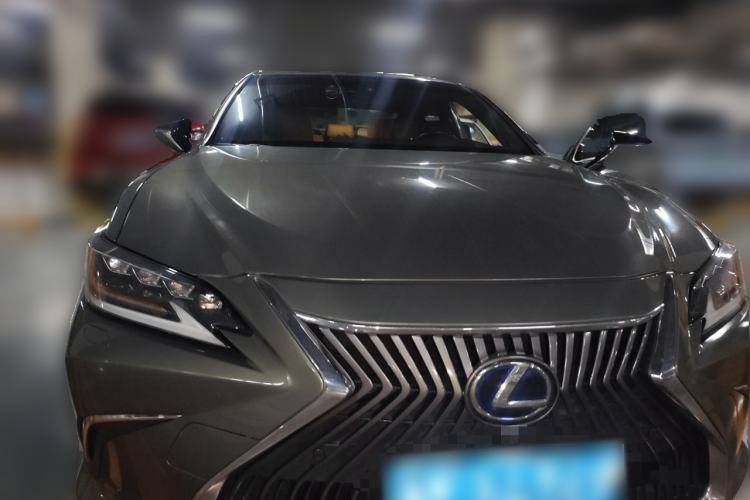 Lexus es 2020 — фото 2
