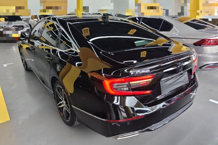 Honda Accord 2022 — 4
