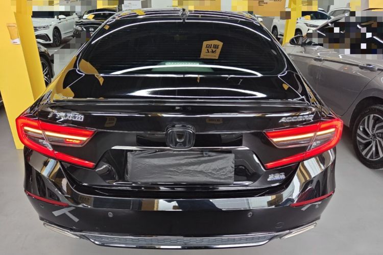 Honda Accord 2022 — 5
