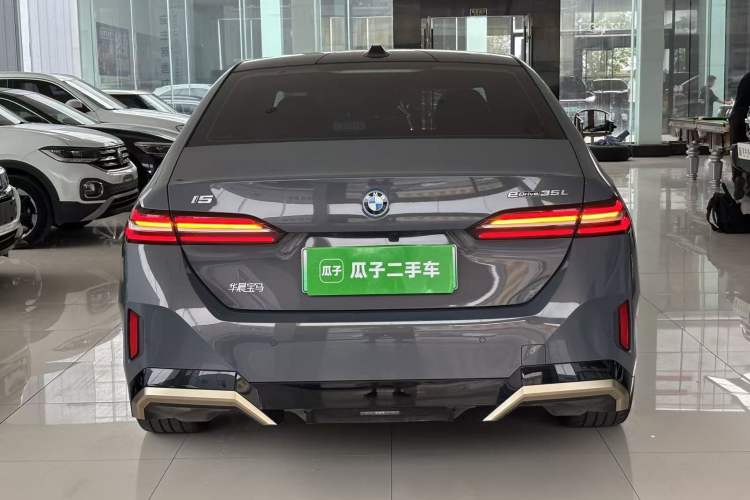 BMW i5 2024 — фото 5