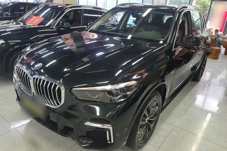 BMW X5 2022 — фото 1