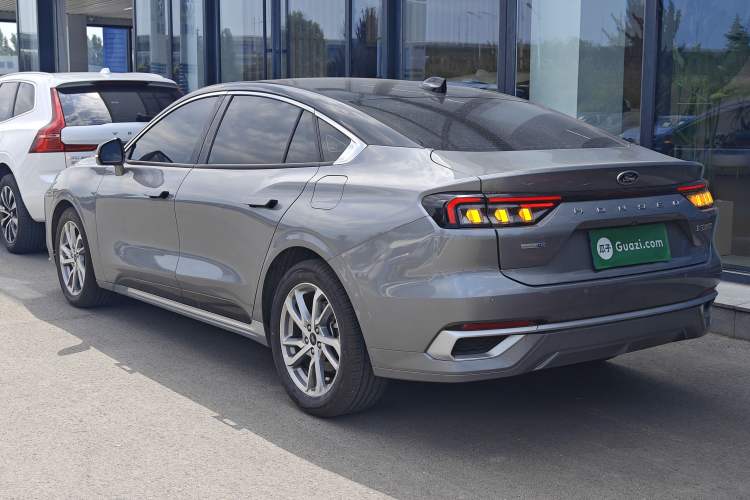 Ford Mondeo 2022 — 4