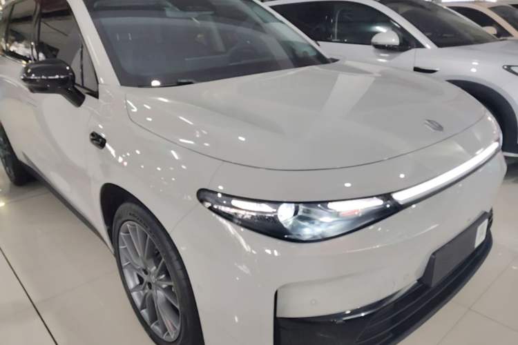 Leapmotor C10 2024 — 3