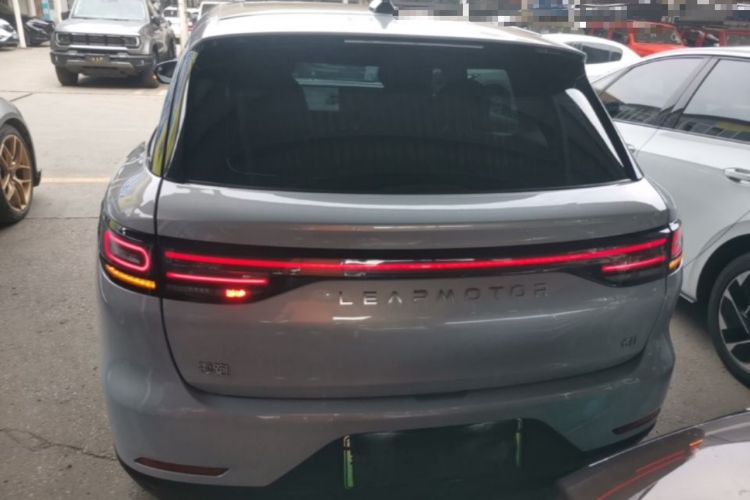 Leapmotor C11 2023 — 5