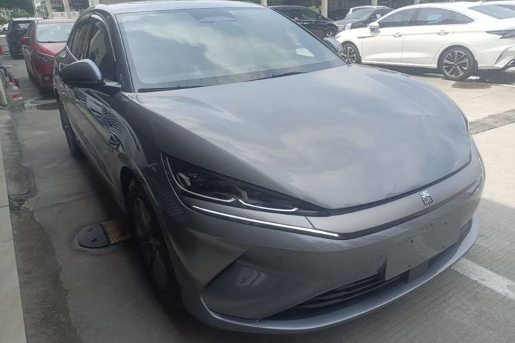 BYD Qin L 2025 — 3