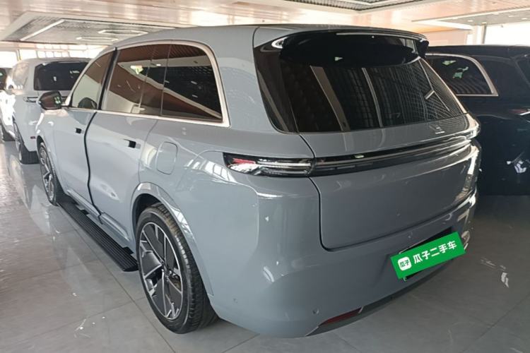 Li Auto L8 2025 — 4