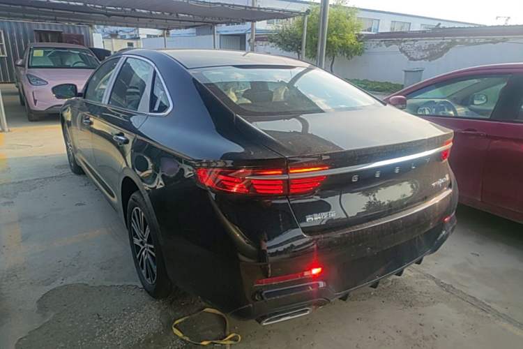 Geely Preface 2026 — 4