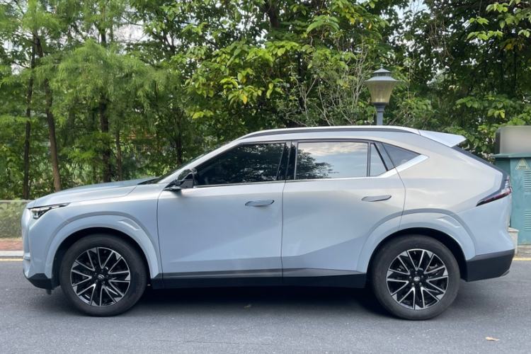 GAC Motor Trumpchi GS4 2024 — 3