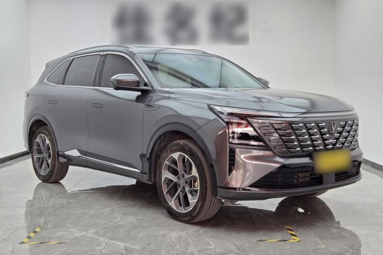 ChangAn cs75 plus 2025 — фото 2
