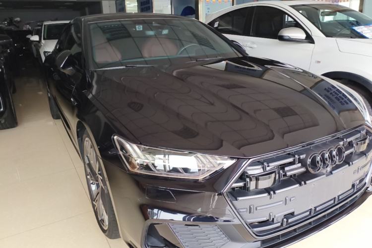 Audi A7L 2024 — 3