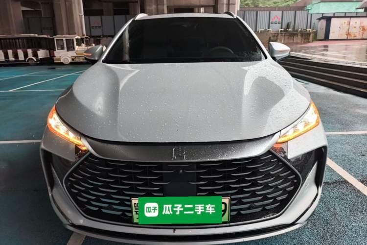 BYD Tang 2025 — 2