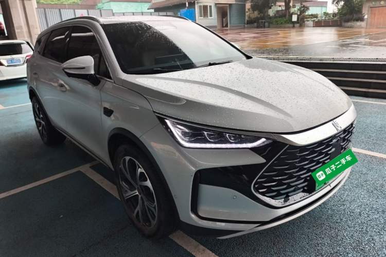 BYD Tang 2025 — 3