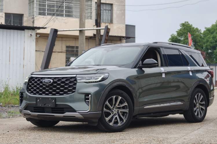 Ford explorer 2023 — фото 1