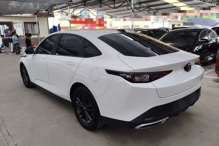 ChangAn Eado 2023 — 4