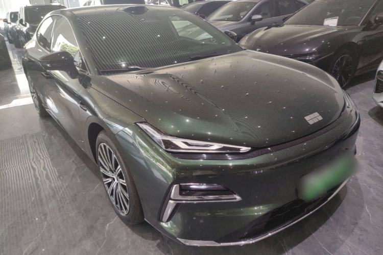 Geely Galaxy 8 2025 — 3