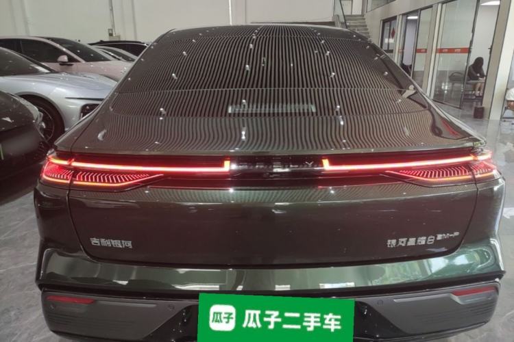 Geely Galaxy 8 2025 — 5