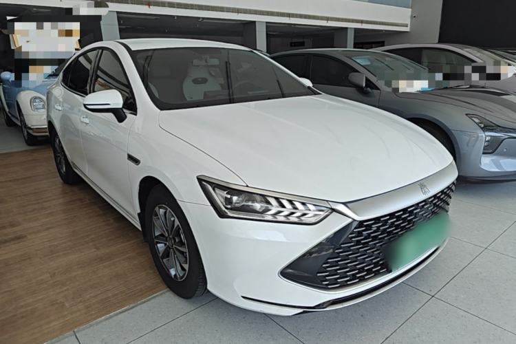 BYD Qin PLUS 2024 — фото 3