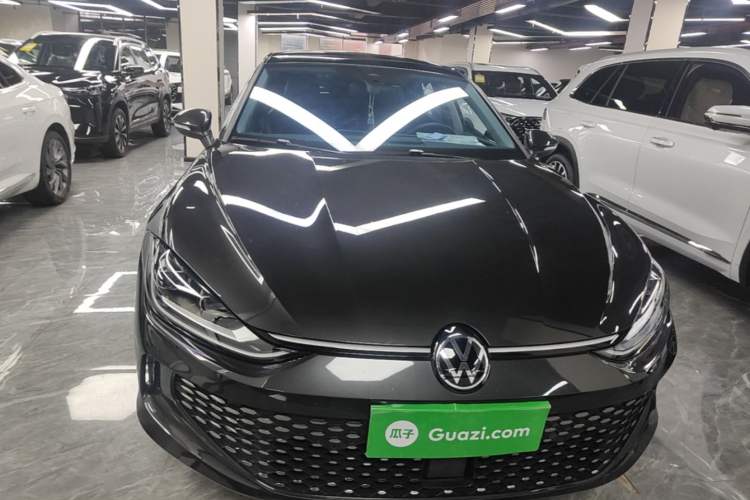 Volkswagen Lamando 2025 — 2
