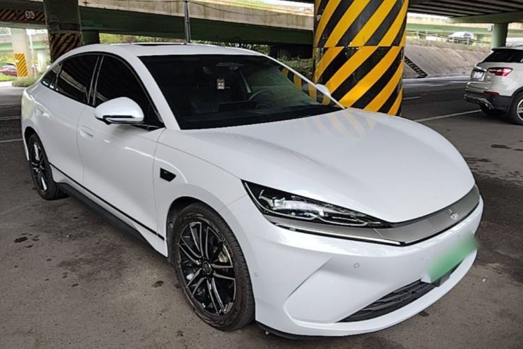 BYD Qin L 2025 — фото 3