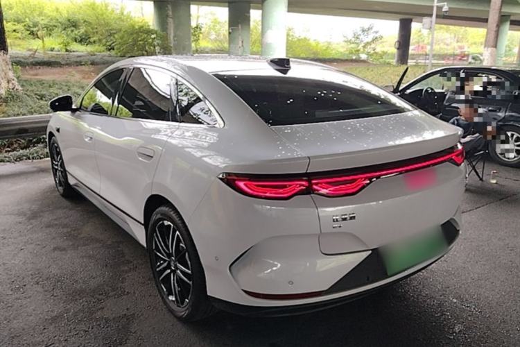 BYD Qin L 2025 — фото 4