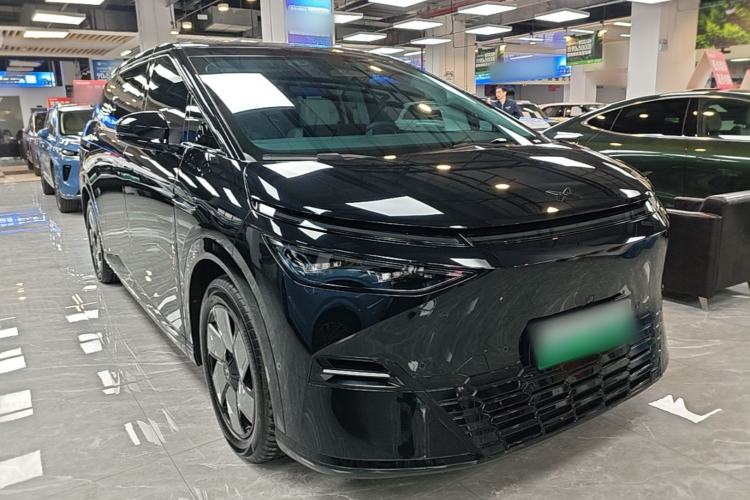 XPeng X9 2025 — 3