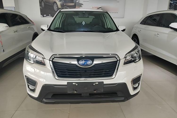 Subaru forester 2021 — фото 2