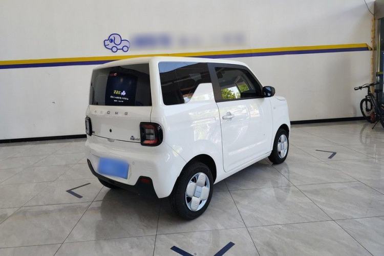 Geely Panda 2024 — 5