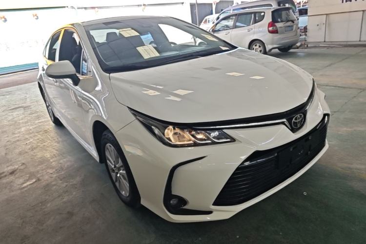 Toyota Corolla 2022 — 3