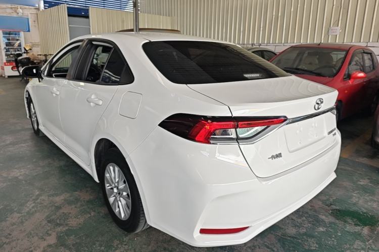 Toyota Corolla 2022 — 4