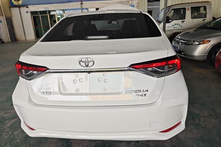 Toyota Corolla 2022 — 5