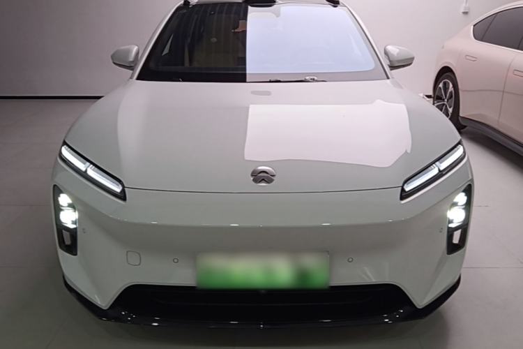 NIO ET5T 2025 — 2