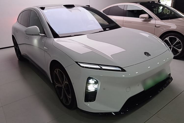 NIO ET5T 2025 — 3