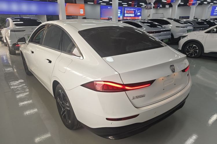 Roewe D7 2023 — 4