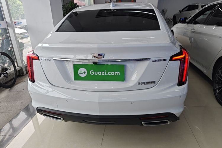 Cadillac CT5 2022 — 5