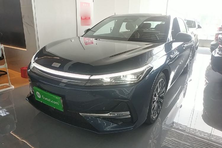 Geely Galaxy A7 2025 — фото 1
