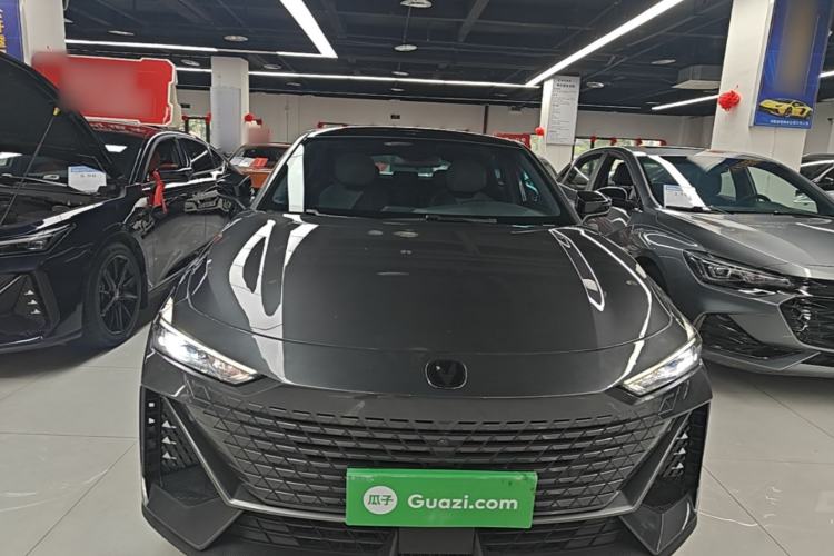 ChangAn UNI-V 2022 — 2
