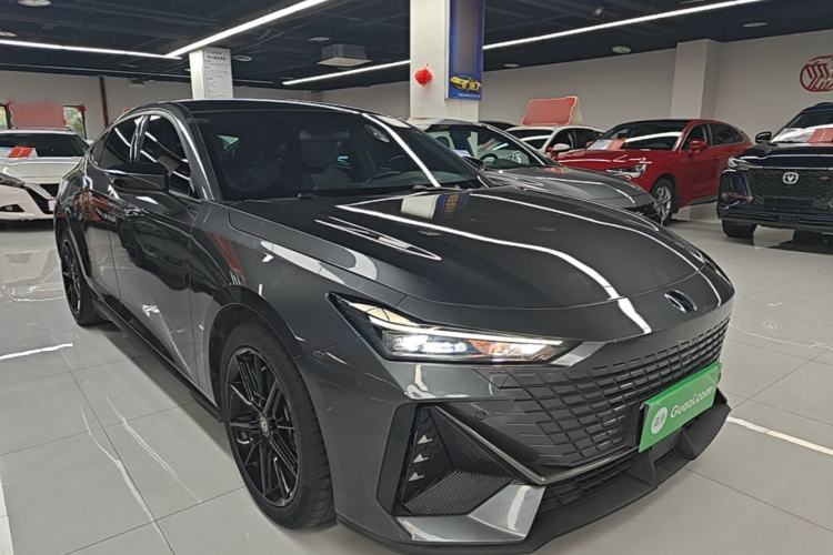 ChangAn UNI-V 2022 — 3