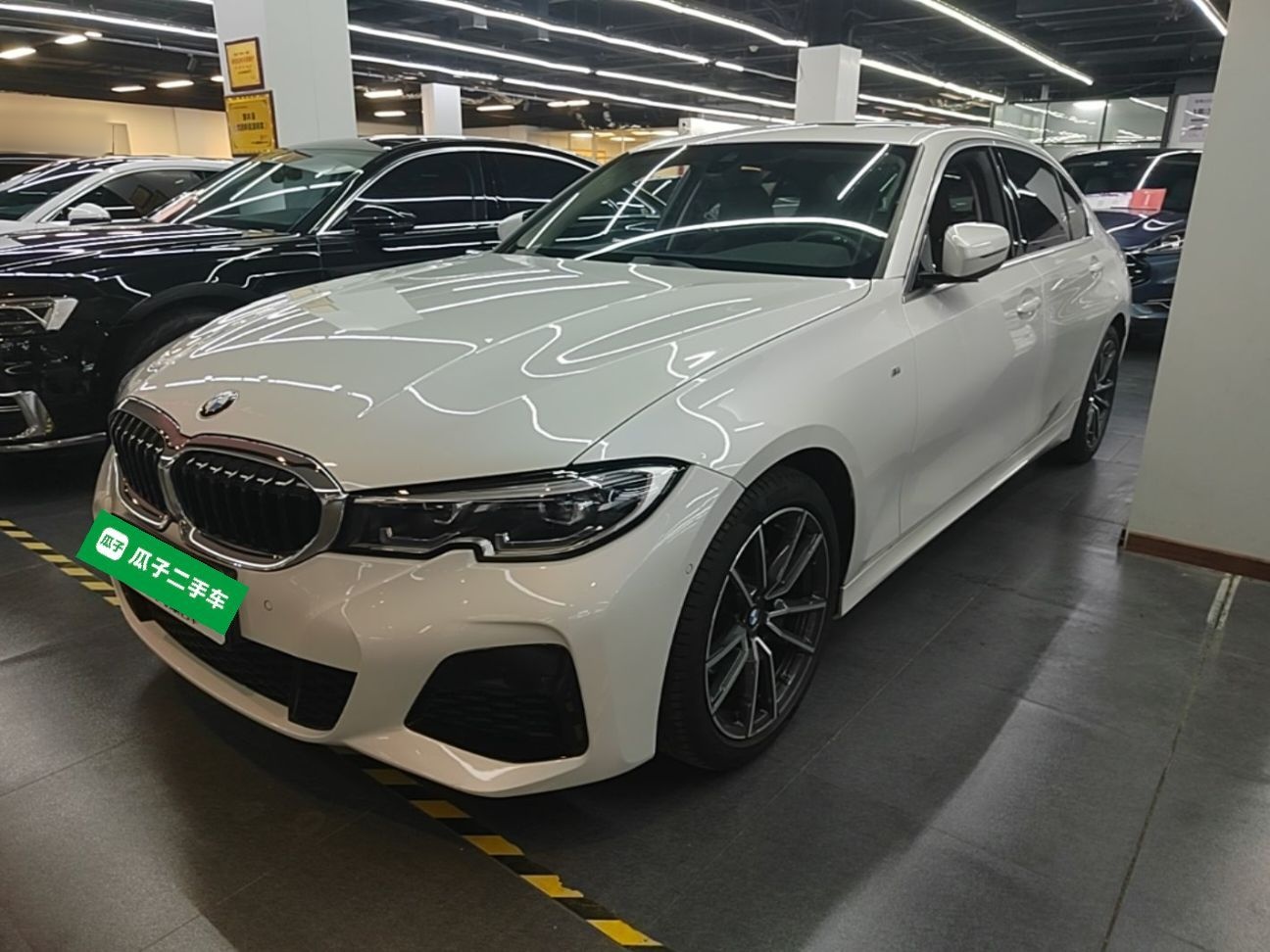 BMW 3 series 2021 — фото 1