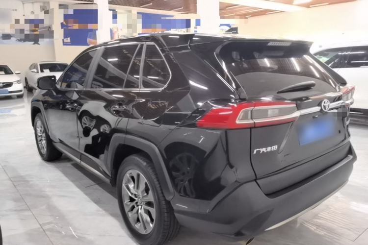 Toyota RAV4 2022 — 4