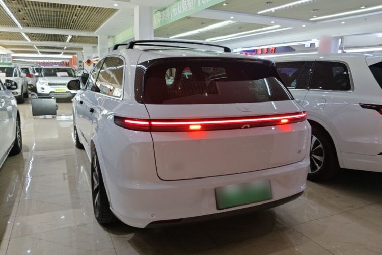 Li Auto L7 2023 — 4
