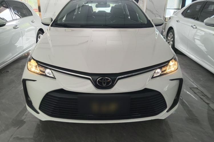 Toyota Corolla 2022 — 2