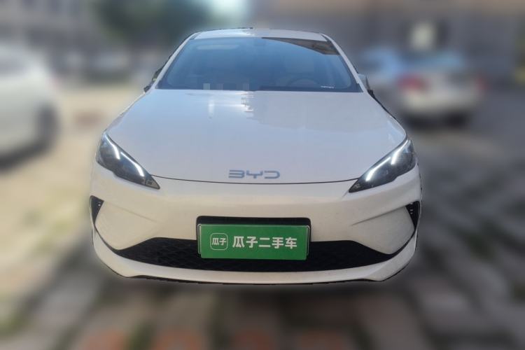 BYD Seal 05 DM-i 2025 — фото 2