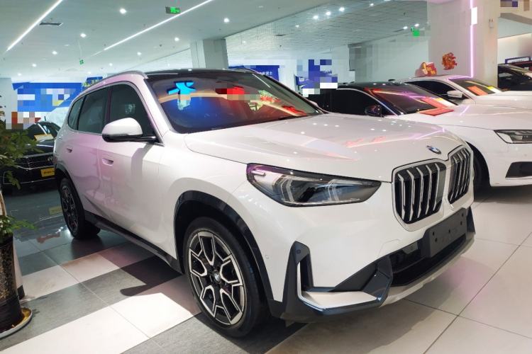 BMW X1 2023 — фото 3