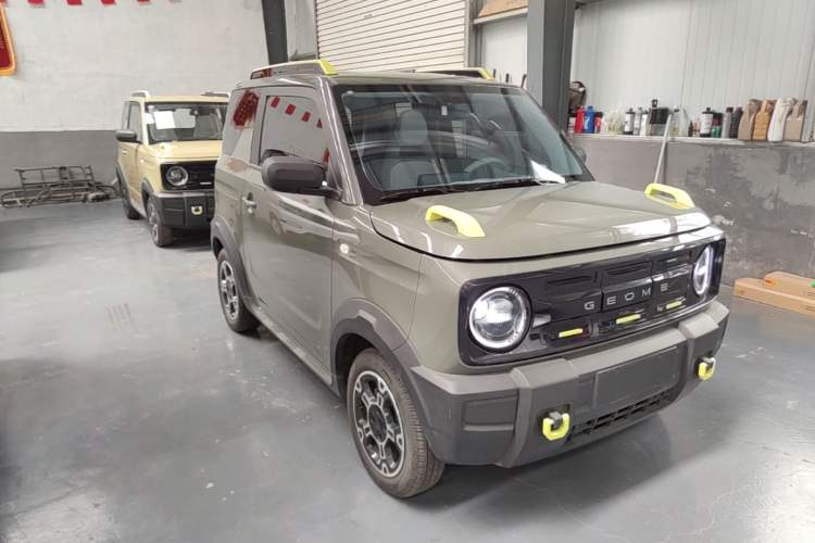 Geely Panda 2025 — 3
