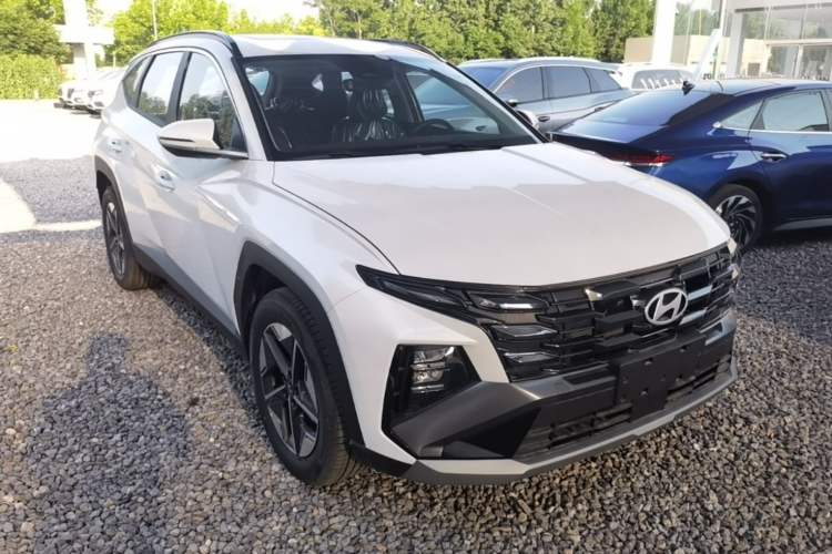 Hyundai Tucson 2025 — 3