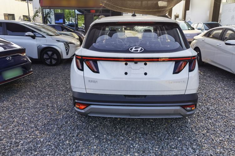 Hyundai Tucson 2025 — 5