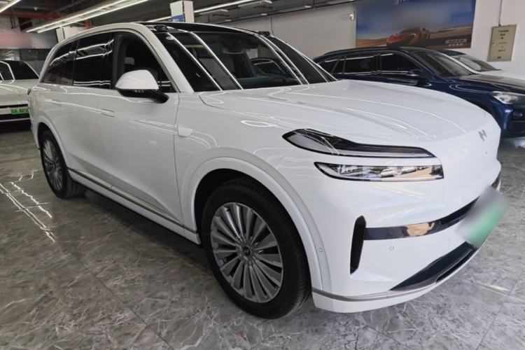 Onvo Luxeed L90 2025 — 3