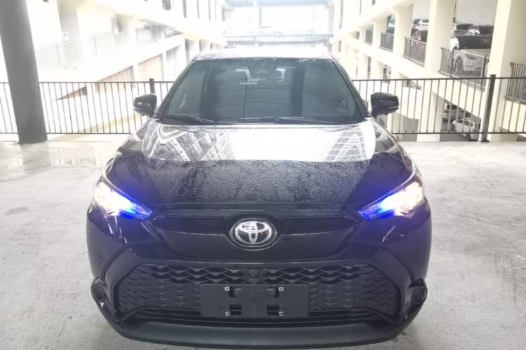 Toyota Corolla Cross 2023 — 2