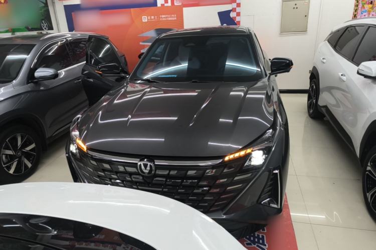 ChangAn UNI-Z 2024 — 2