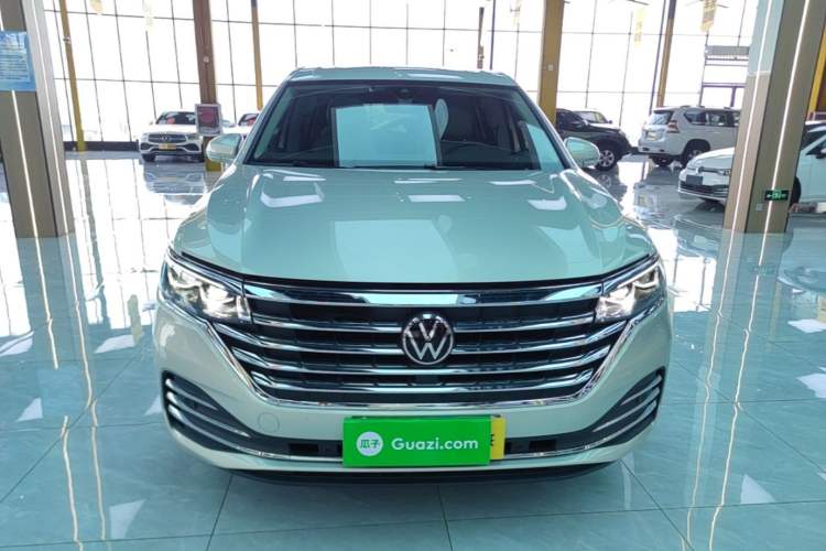 Volkswagen Viloran 2020 — 2